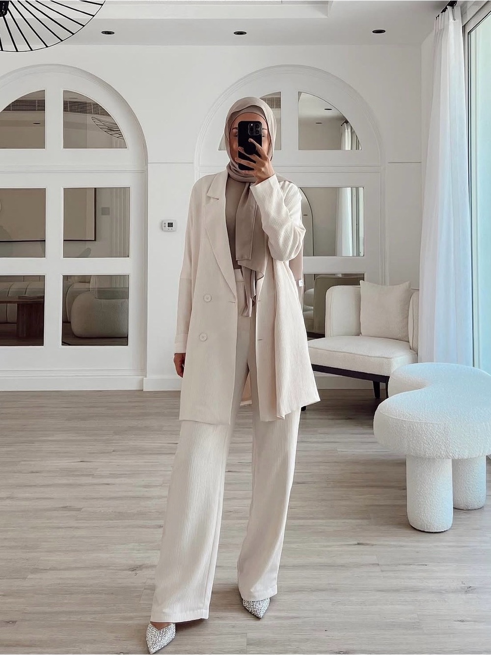 FARES Textured Everyday Blazer and Dress Pants Set - Cream (XS/S)